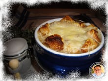 Soupe à l'oignon à la Tomme de Savoie