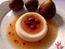 Panna cotta vanillée et compotée de figues