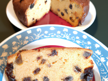 Cake sucré-salé au chèvre et pruneaux