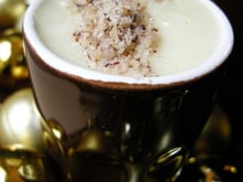 Velouté de céleri et pomme verte à l'huile de truffe