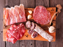 Rappel produit : vendu partout en France, cet assortiment de charcuterie est contaminé par la listeria