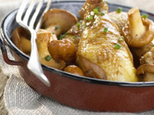 Fricassée de poulet fermier des Landes aux girolles