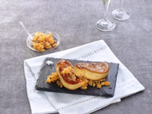 Foie gras poêlé, chutney d'oignon et vinaigre balsamique