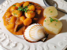 Saint-Jacques de Normandie en rougail et massale doux