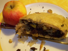 Strudel salé aux pommes boudin noir et raisins!