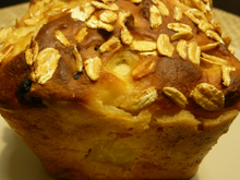 Cake aux pommes et raisins secs aux flocons de kamut