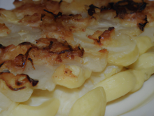 Gratin de pommes de terre et morteau