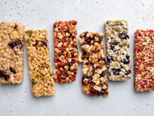 Voici les meilleures barres céréales à manger en cas de petite faim selon ce nouveau classement Yuka