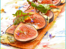 Tarte fine figues et Fourme d'Ambert
