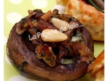 Escargots en habit parisien