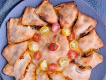 Pizza soleil au saucisson sec Isla Délice Halal