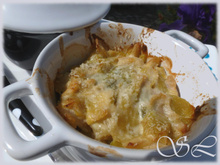 Cassolette poireaux-poulet sauce à la moutarde maison