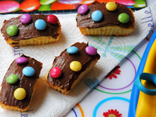 Mini quatre-quarts Nutella et Smarties