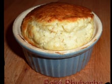 Soufflé au roquefort Papillon et filets de maquereaux