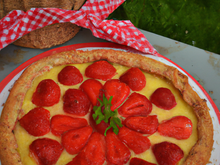 Tarte au massepain et aux fraises Label Rouge