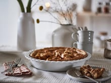 Ikea sort le moule à tarte parfait pour reproduire les célèbres apple pies des séries américaines (et il coûte moins de 15 euros !)