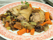 Chapon aux pleurotes et au lard