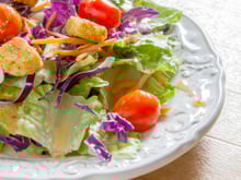 5 trucs qui croquent à rajouter dans une simple salade verte