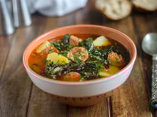 Vous ne savez jamais comment préparer le chou kale ? Laurent Mariotte partage sa recette de soupe pour enfin le cuisiner