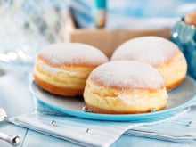 Nos 6 meilleures recettes de beignets sucrés sans friture pour Mardi Gras !