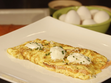 Omelette au saumon de Norvège fumé et fromage