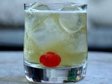 Vodka egg sour