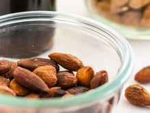 Amandes grillées au tamari