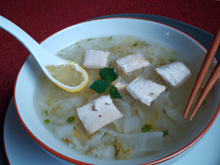 Soupe de poissons aux nouilles de riz