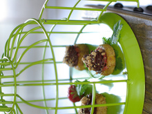 Bouchée crousti-croquante à la pâte d'amande, safran abricot et chocolat