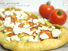 Tarte provençale: pesto, courgette, tomates et feta