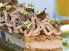 Variation d'un 'russe' marron/mandarine