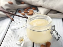 Philippe Conticini propose une délicieuse recette de crème à la vanille sans cuisson : vous ne pourrez pas résister !