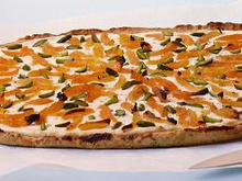 Tarte Fine Parmesan, Basilic, Chèvre Frais, Abricot & Pistache