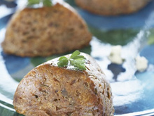 Moelleux de pomme de terre au fromage bleu et aux noix