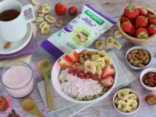 Breakfast bowl au quinoa et fraises