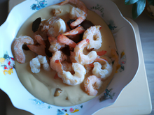 Crème de panais-céleri rave et vanille, crevettes grises et huile vanillée