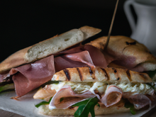 Panini au jambon Italien et chèvre
