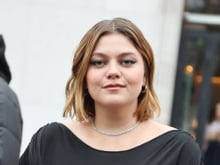 "Vous n’en mangerez pas deux comme ça" : Louane partage la recette de la mousse au chocolat de sa maman !