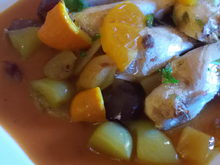 Poulet sauce aigre-douce aux fruits et aux légumes