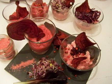 Verrines roses mousse de betterave et mousse de chou-fleur