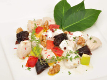 Fricassée de dinde aux pommes et aux noix