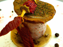 Chapelure M&A de  foie gras, piment d'Espelette et magret séché