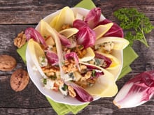 Salade endives noix roquefort