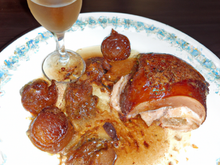 Chapon aux marrons, foie gras et champagne