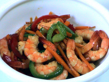 Crevettes sautées aux petits légumes