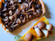 Tourte aux cèpes et canard aux navets et miel