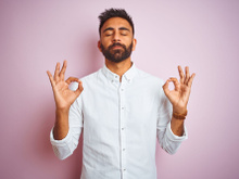 La consommation de ces 3 aliments peuvent vous aider à diminuer votre stress selon ce médecin