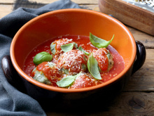 Des boulettes végétariennes maison à base de pain rassis, la recette parfaite de Tiktok