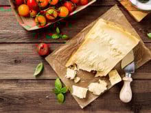 Comment reconnaître un vrai parmesan même au supermarché ?