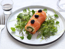 Mini bûches salées au saumon fumé et fromage frais